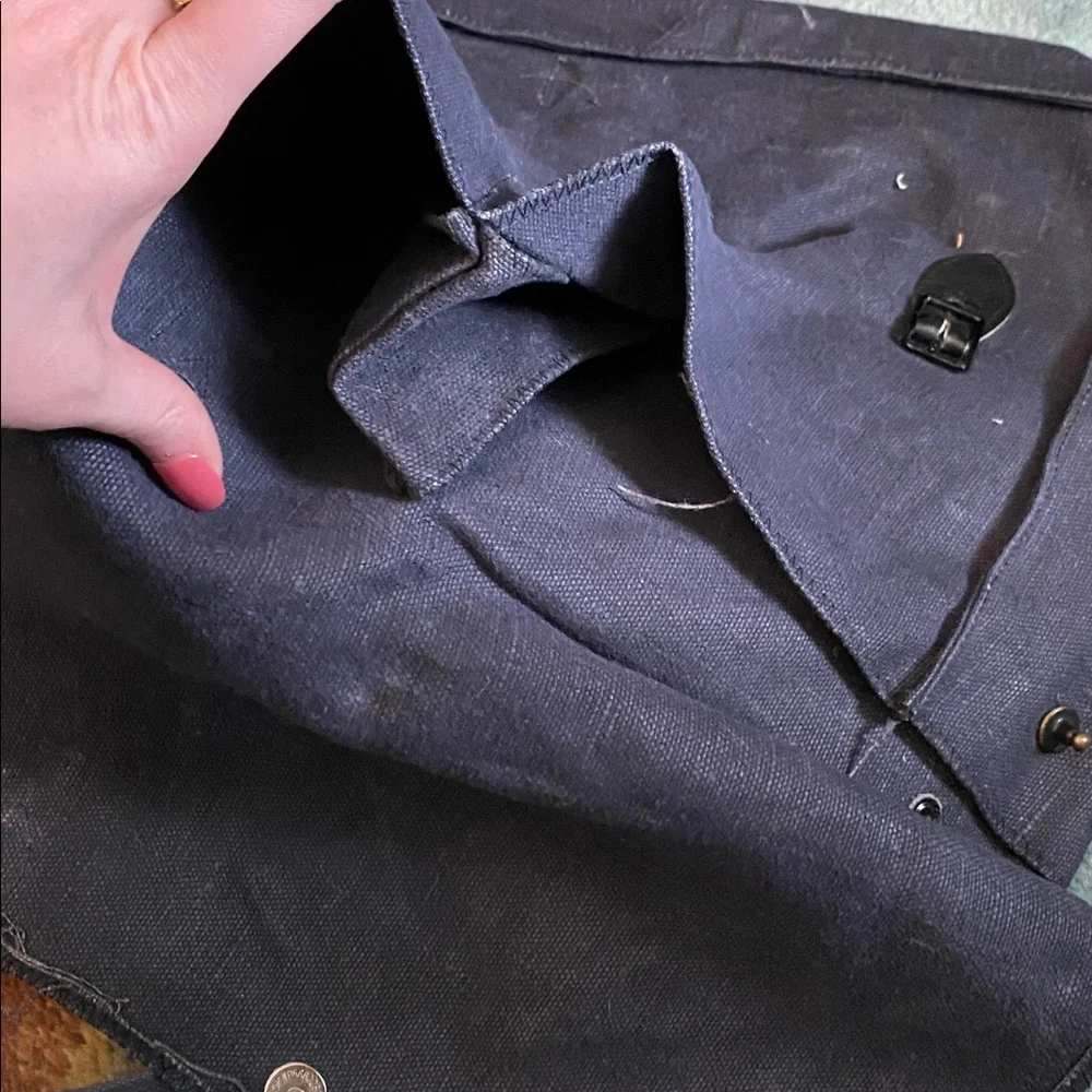 Blue canvas messenger bag